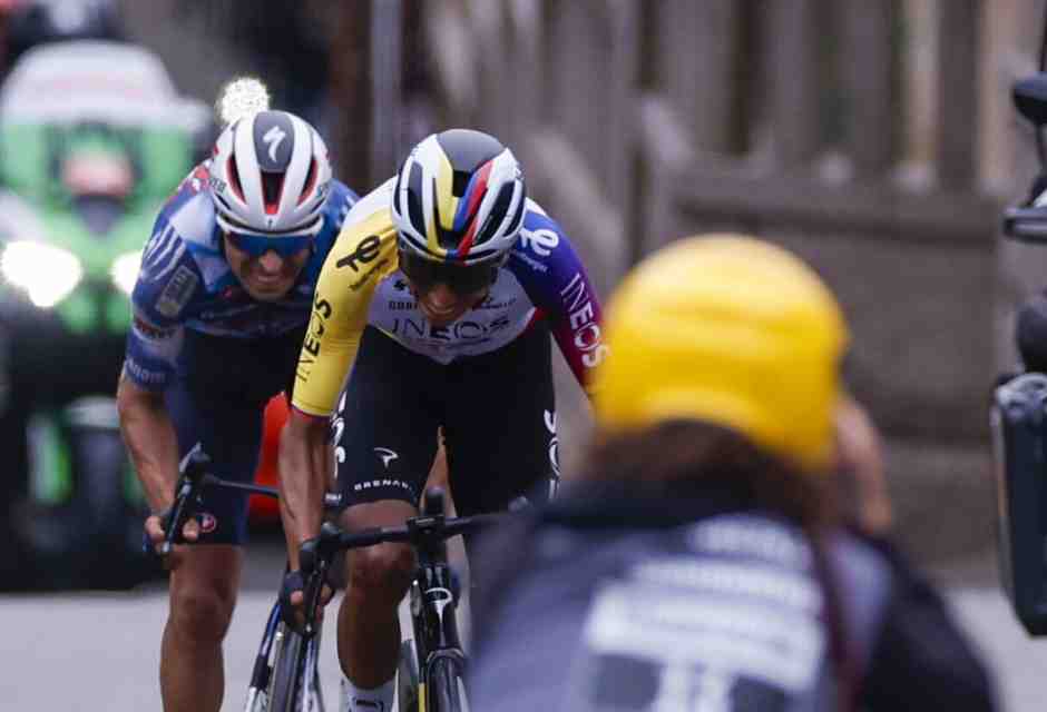 Il ritorno alla vittoria di Bernal in una Vuelta privata anche del traguardo