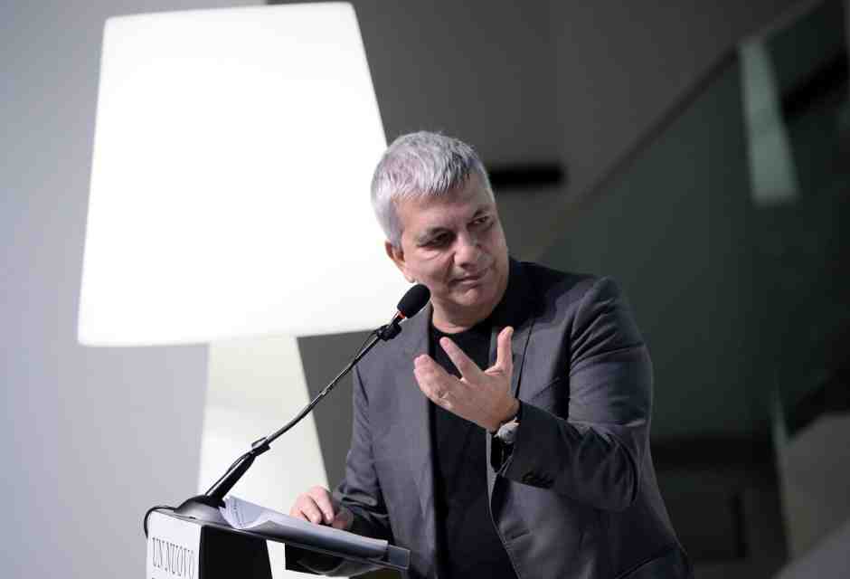 Una sinistra che si impegna per non farsi capire dagli elettori non poteva che affidarsi a Vendola