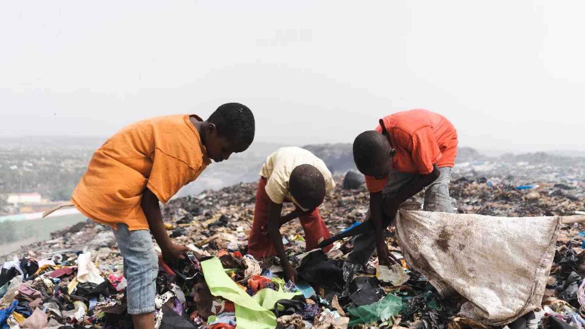 Un nuovo patto oltre il mercato: cos'è l'economia della sopravvivenza