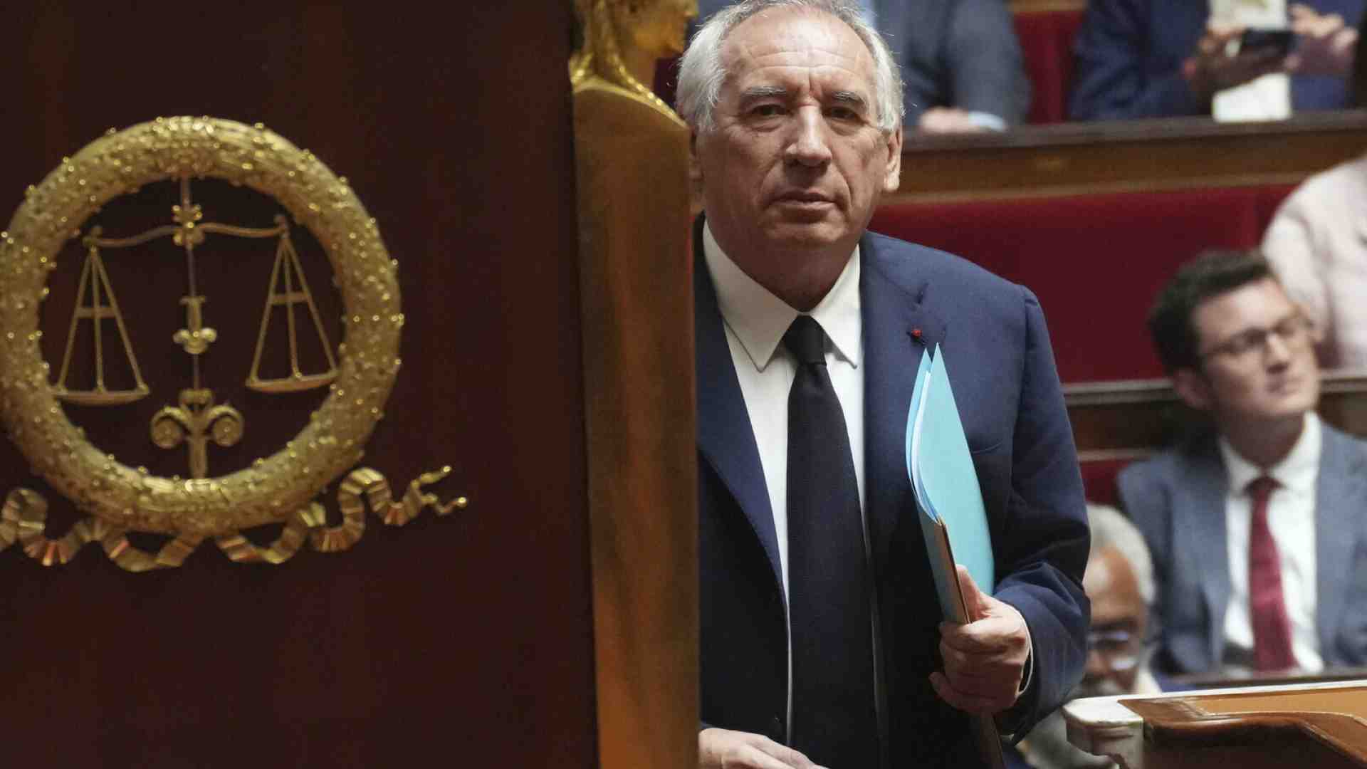 Il piccolo problema del discorso di Bayrou