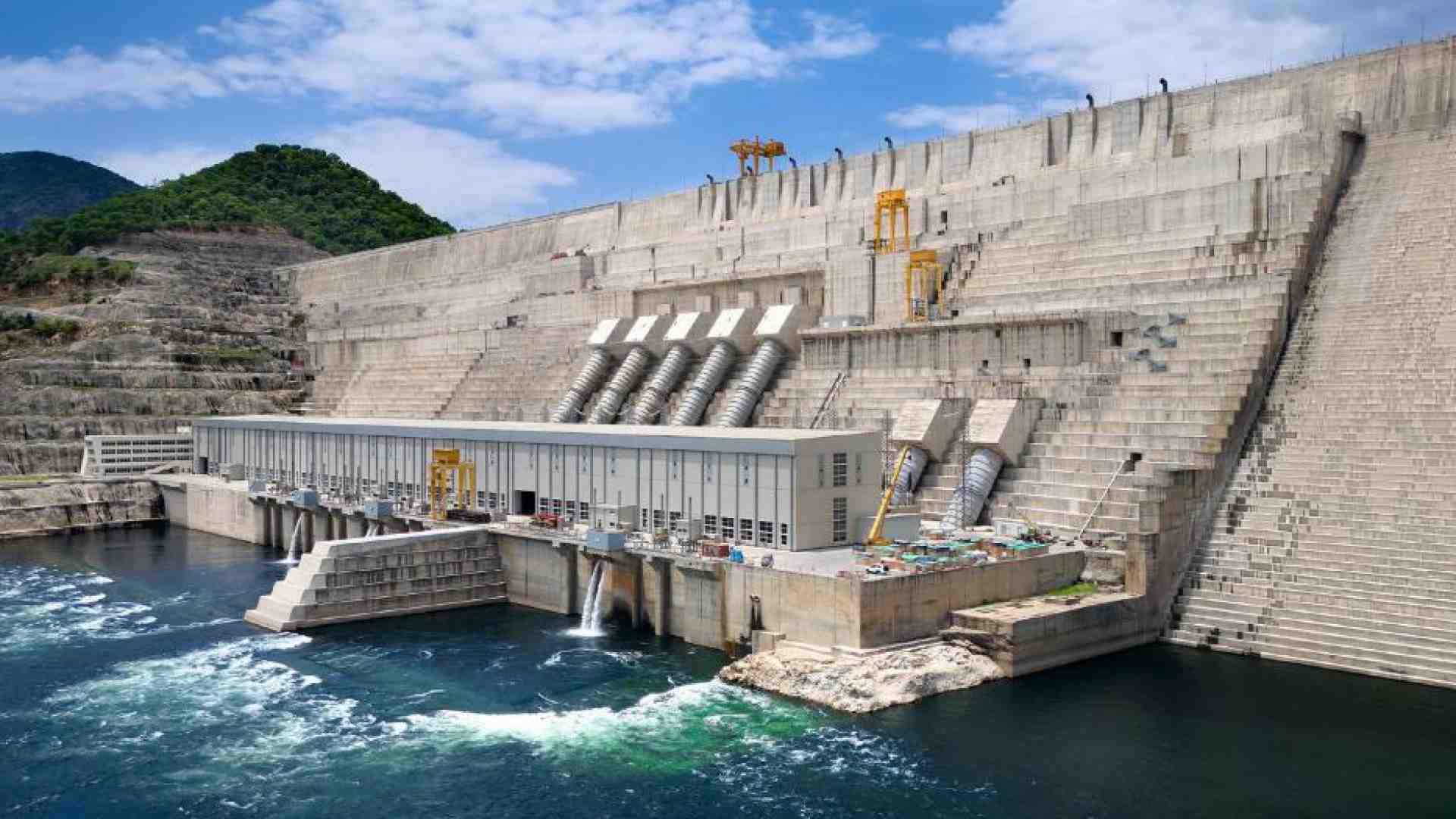 La diga dei record e della discordia: l'Etiopia sfida i vicini Egitto e Sudan