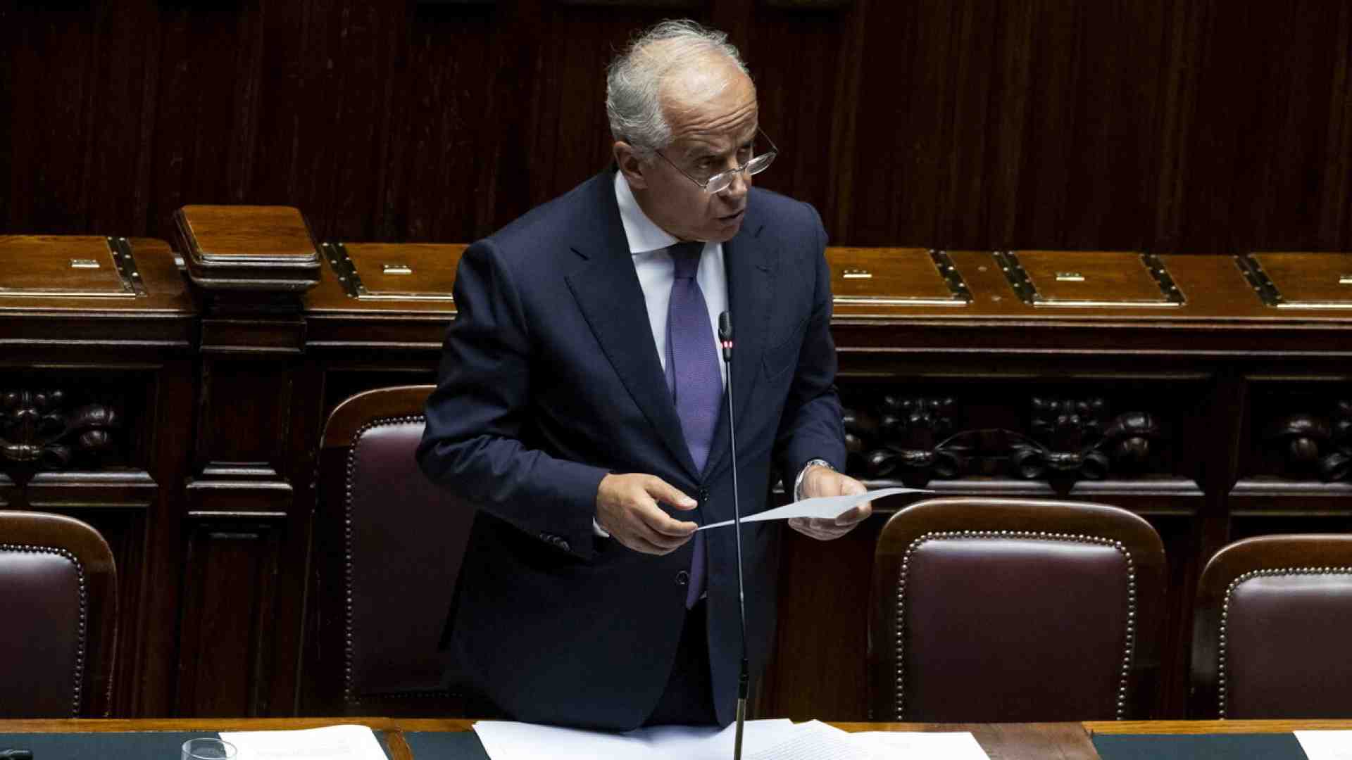 Piantedosi chiude il caso Idf in Italia: “Comitive culturali e sportive”