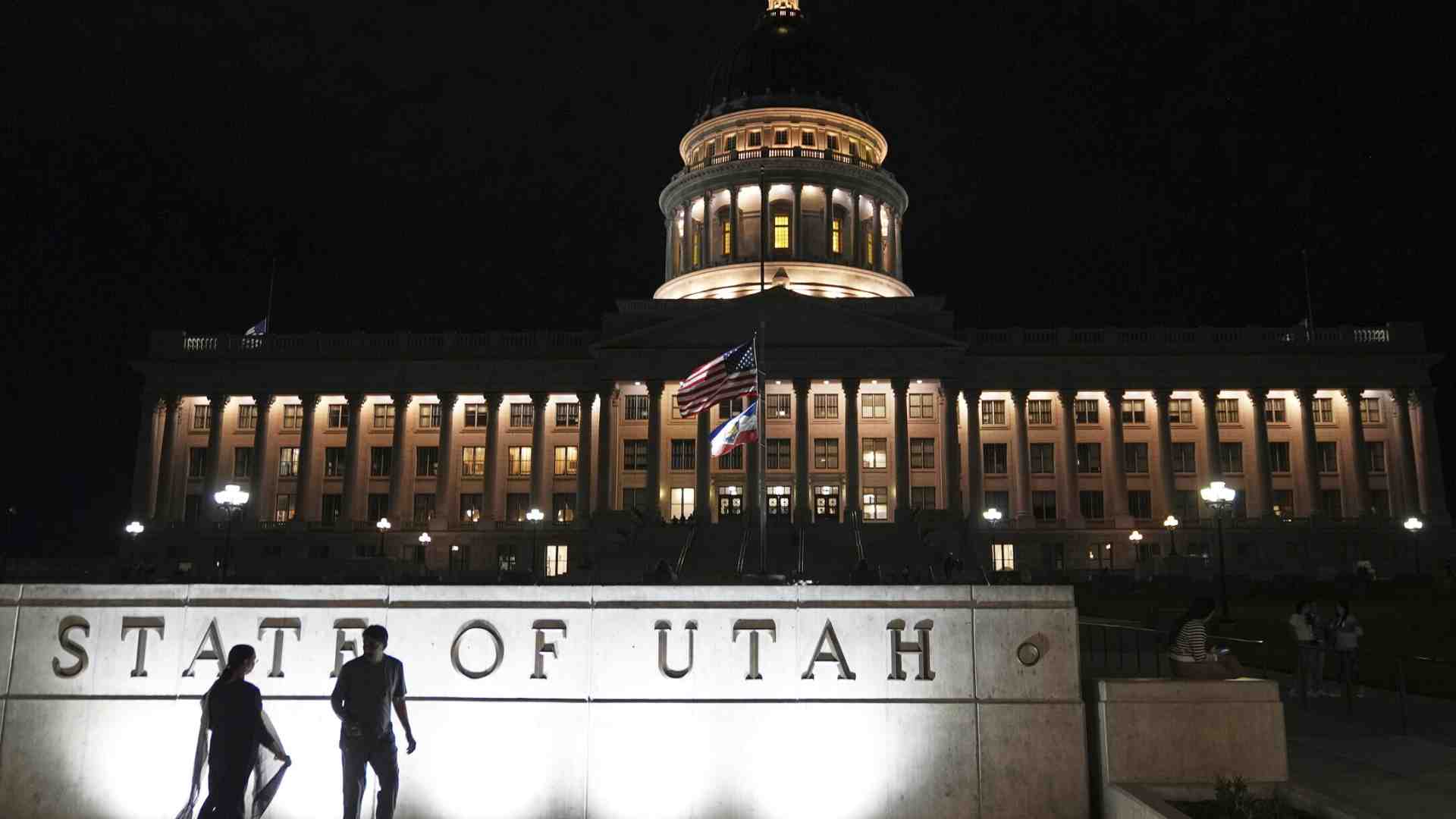 Il colpo fatale a Kirk è stato sparato da un tetto. I pochi controlli e il protagonismo dell’Fbi