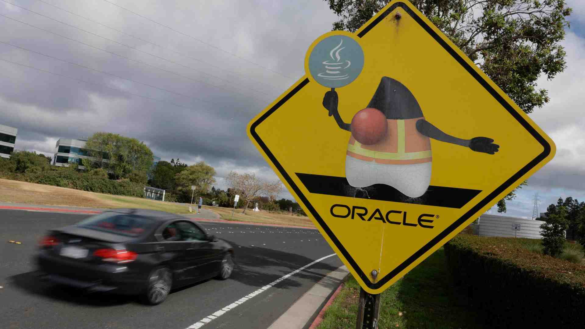 La corsa all'oro dell'IA: accordo da 300 miliardi tra OpenAI e Oracle