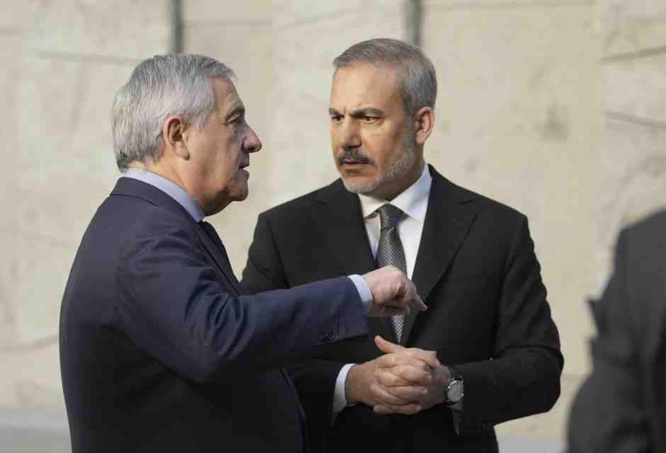 Fidan a Roma. Il ministro turco vede Tajani. Sul dossier libico, non c’è accordo. Il ruolo di Haftar