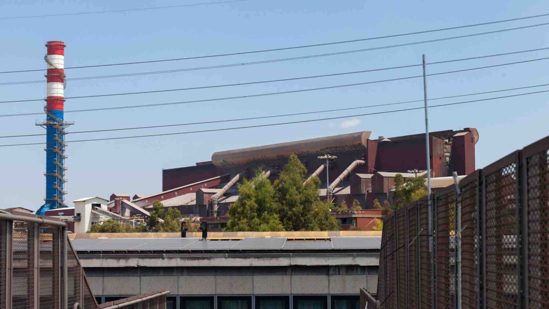 I nuovi flop su Ilva come manifesto della miopia industriale di Meloni & co