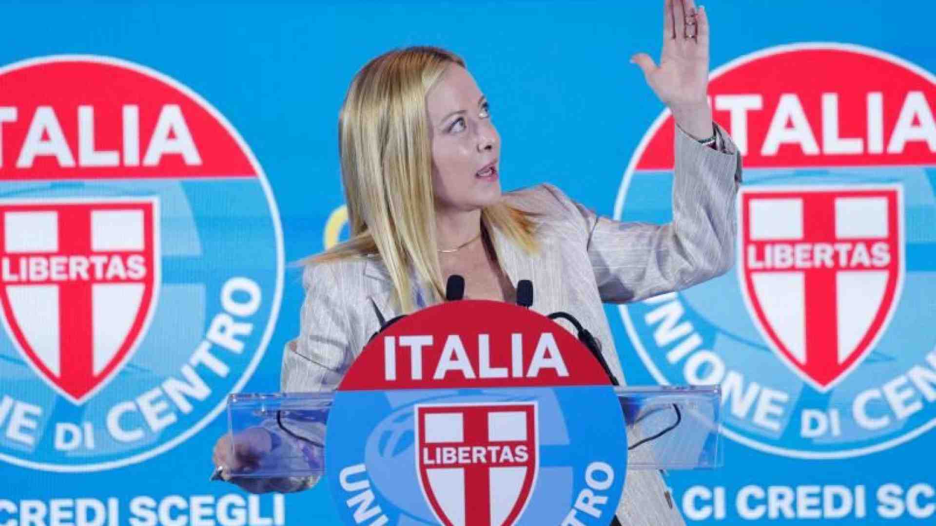 Meloni all'attacco: così l'omicidio Kirk ha acceso lo scontro politico