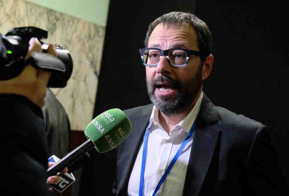 Patuanelli (M5s): "I toni di Maiorino contro Tajani sono stati eccessivi"