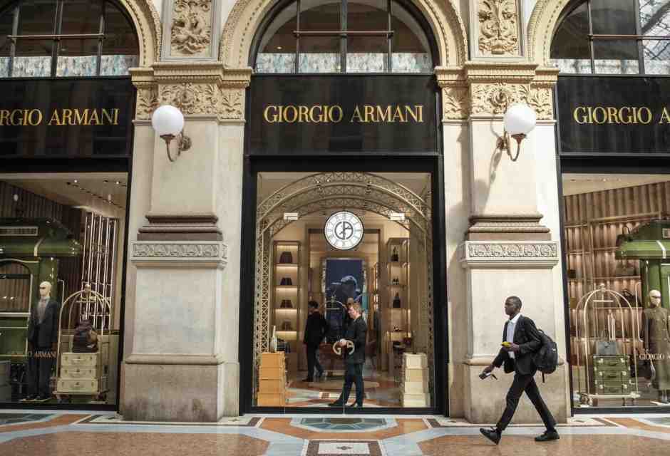 Le vendita di Armani è un’occasione per un vero gigante europeo della moda