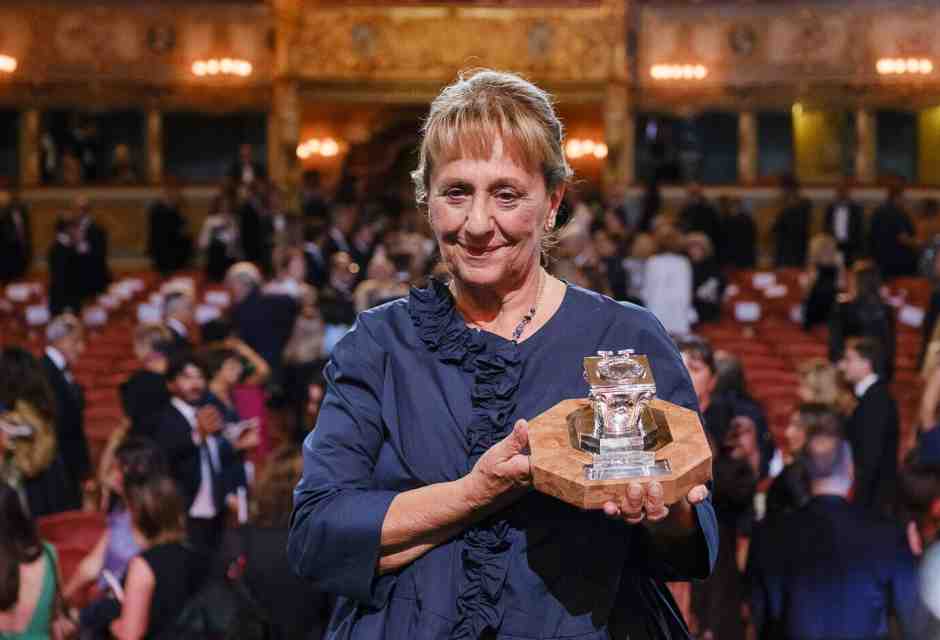 Wanda Marasco vince il Premio Campiello: il coraggio del difficile tra memoria, follia e la parola come atto morale