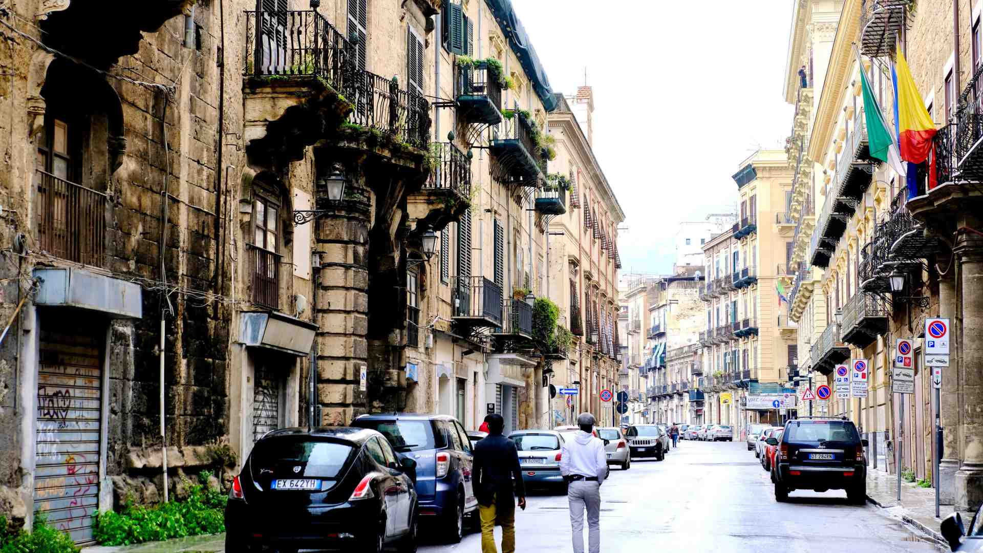 A Palermo Ezechiele blocca il traffico