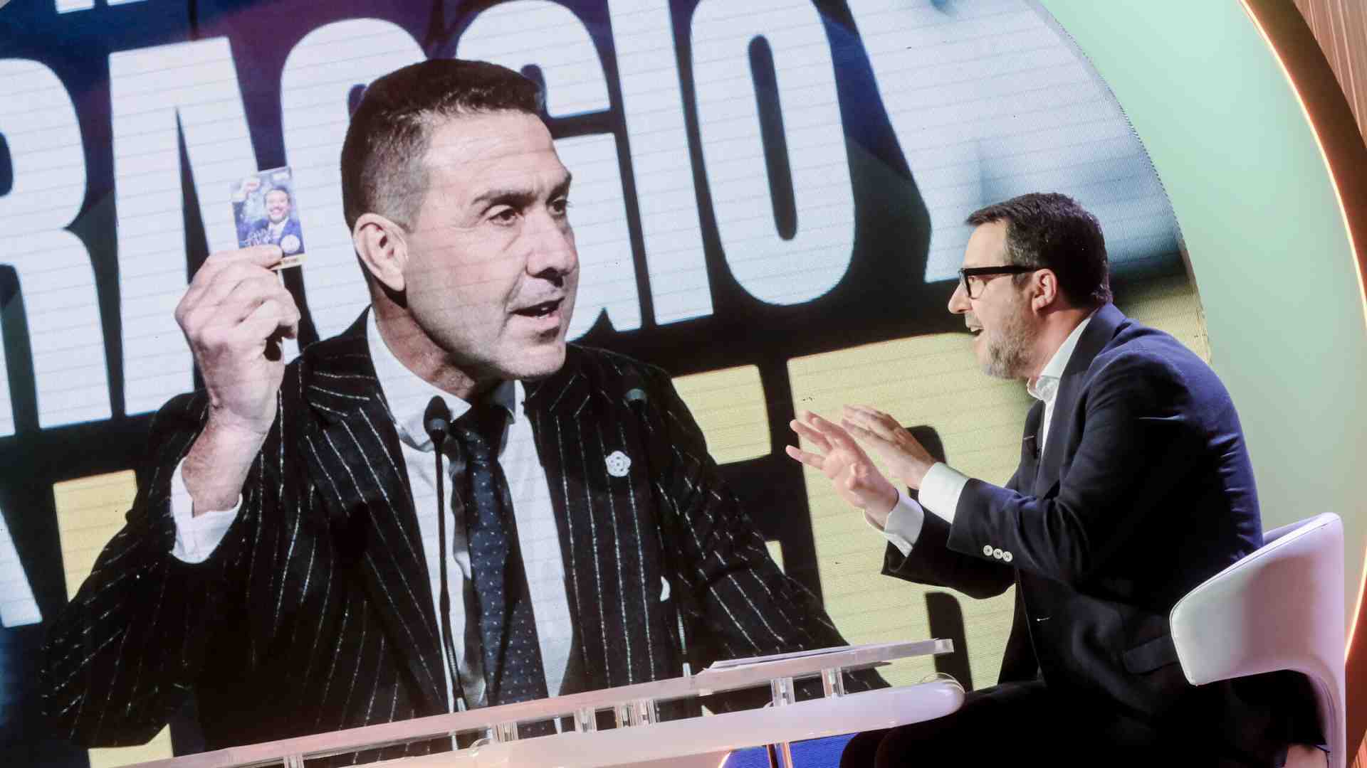 Salvini difende Vannacci (che diserta i Federali Lega) e il generale prepara la presa di Pontida