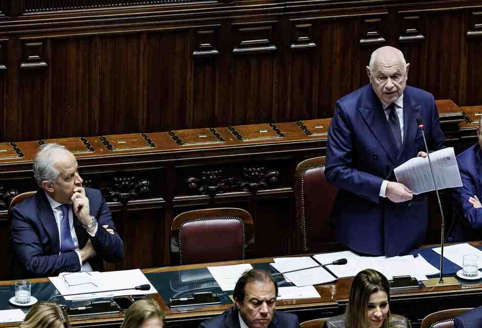 La memoria di Nordio e Piantedosi sul caso Almasri: "Difeso l'interesse dello stato"