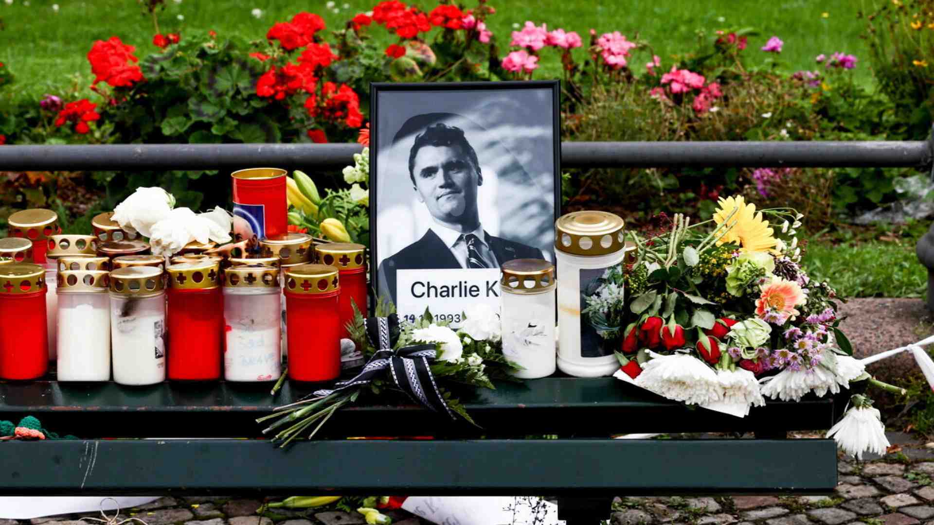 “In nome di Kirk”. In ricordo del difensore della libertà d’espressione, i trumpiani fanno il contrario