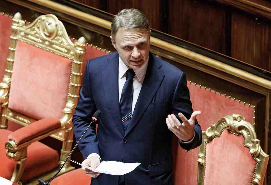 Il vino italiano fa i conti con i dazi di Trump: "Stanno pagando le nostre imprese"