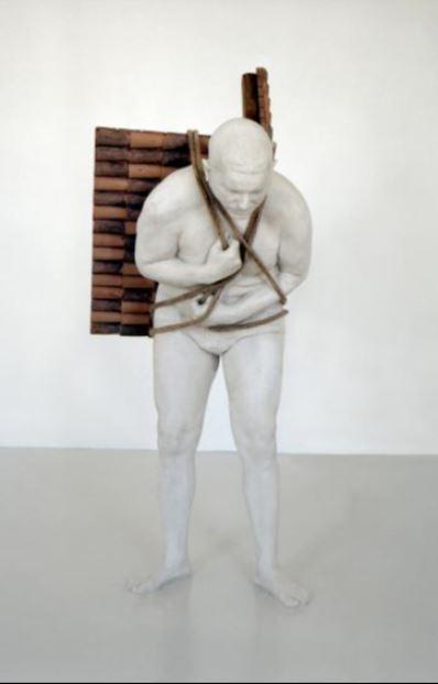 Adrian Paci, "Home to Go", 2001 - Courtesy l’artista, kaufmann repetto, Milano/New York, e Peter Kilchmann gallery, Zurigo e Parigi