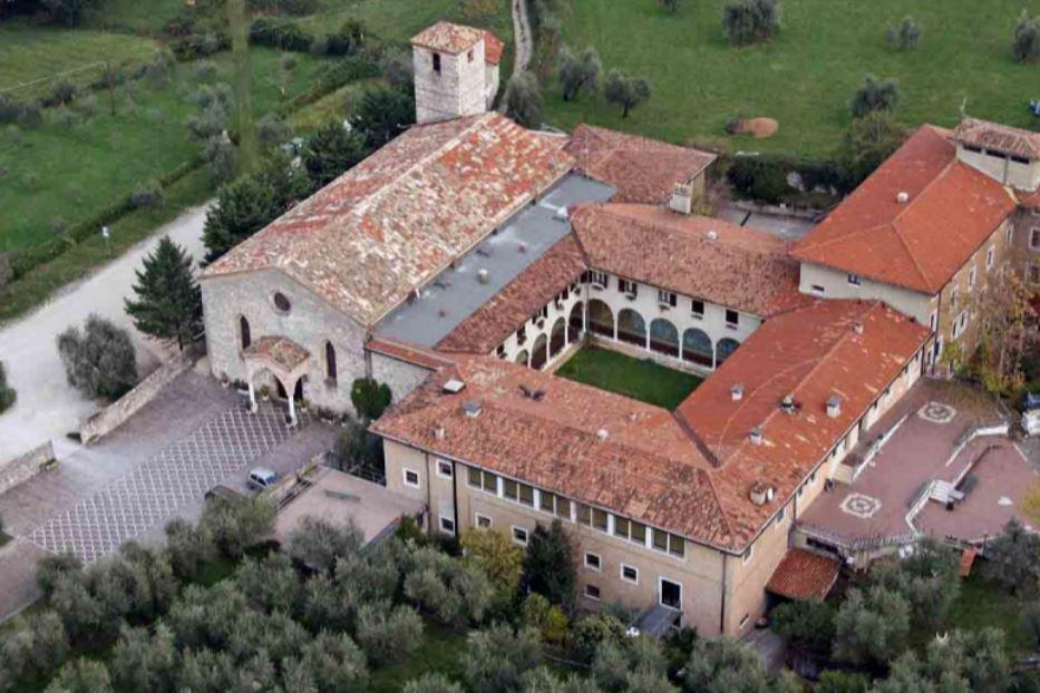 Il Santuario del Carmine a San Felice del Benaco (Brescia) - .