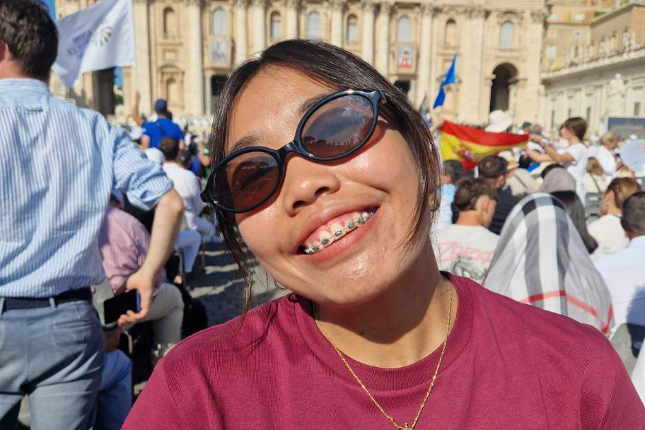 Asa, giovane filippina in Italia da anni - Ceredani