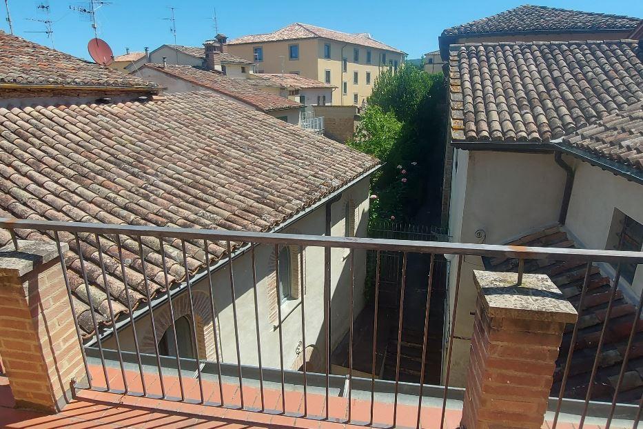 I tetti del Monastero visti dalla Foresteria