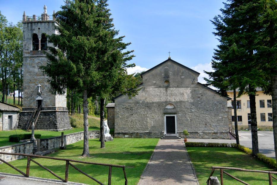 L'Abbazia di Frassinoro - Unione comuni montani distretto delle ceramiche di Sassuolo/Pier Luigi Rivasi