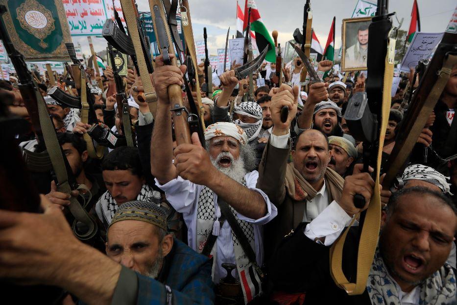 Una manifestazione contro Usa e Israele nella capitale dello Yemen, Sanaa - Ansa