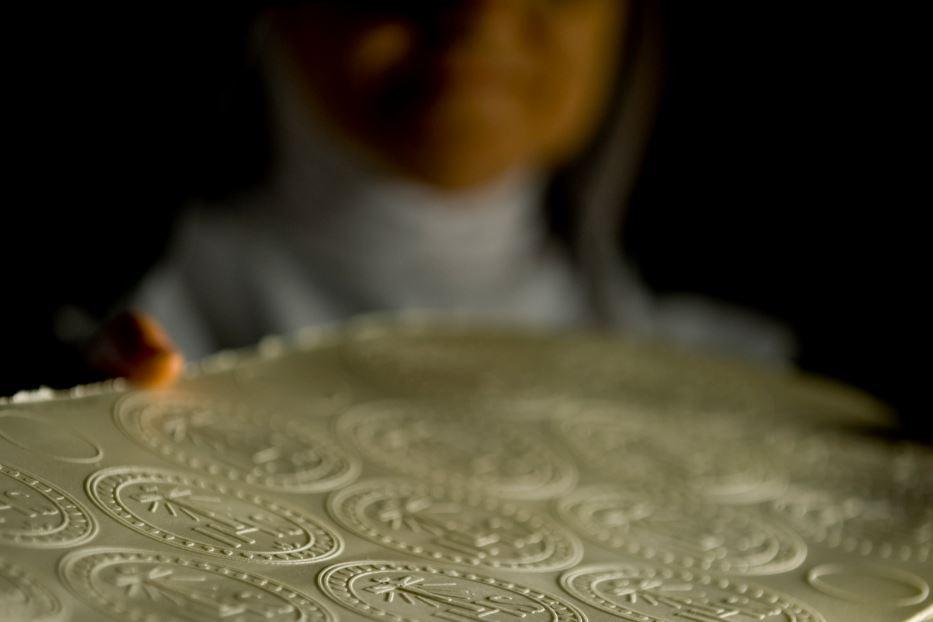 Le ostie che escono dal laboratorio del Monastero - @Milanesi PhotoStudio