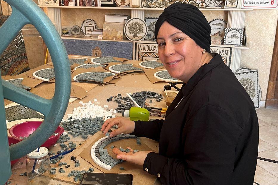 Feten Mami, mosaicista di El Jem