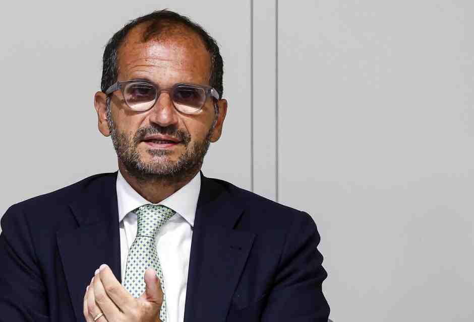 Puglia col mal di destra: i papabili per la Regione continuano a farsi indietro