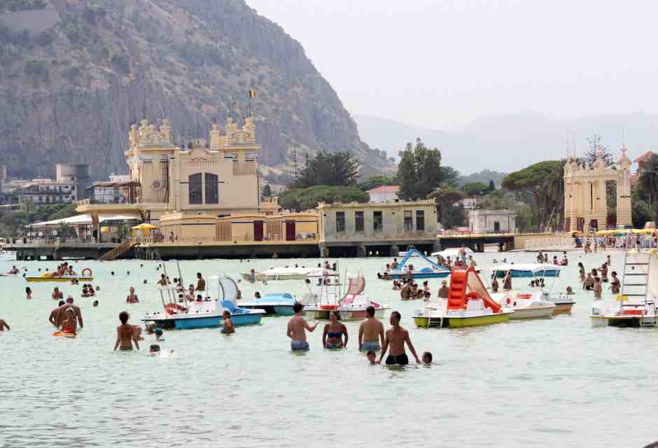 Il turismo italiano un flop? Macché. Dati utili per i nemici di Meloni & Co