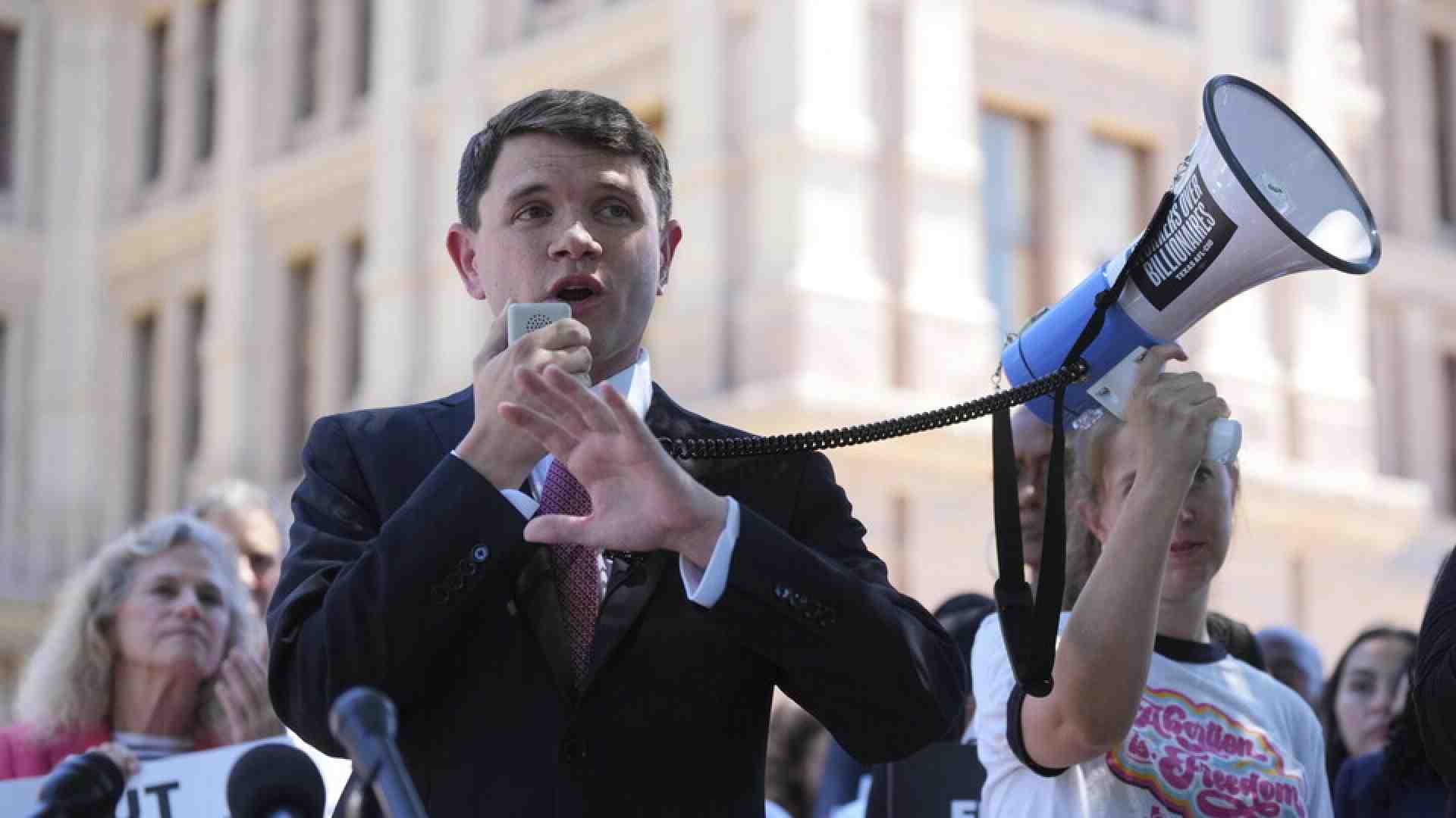 La formula di James Talarico, giovane, cristiano, dialogante e di sinistra