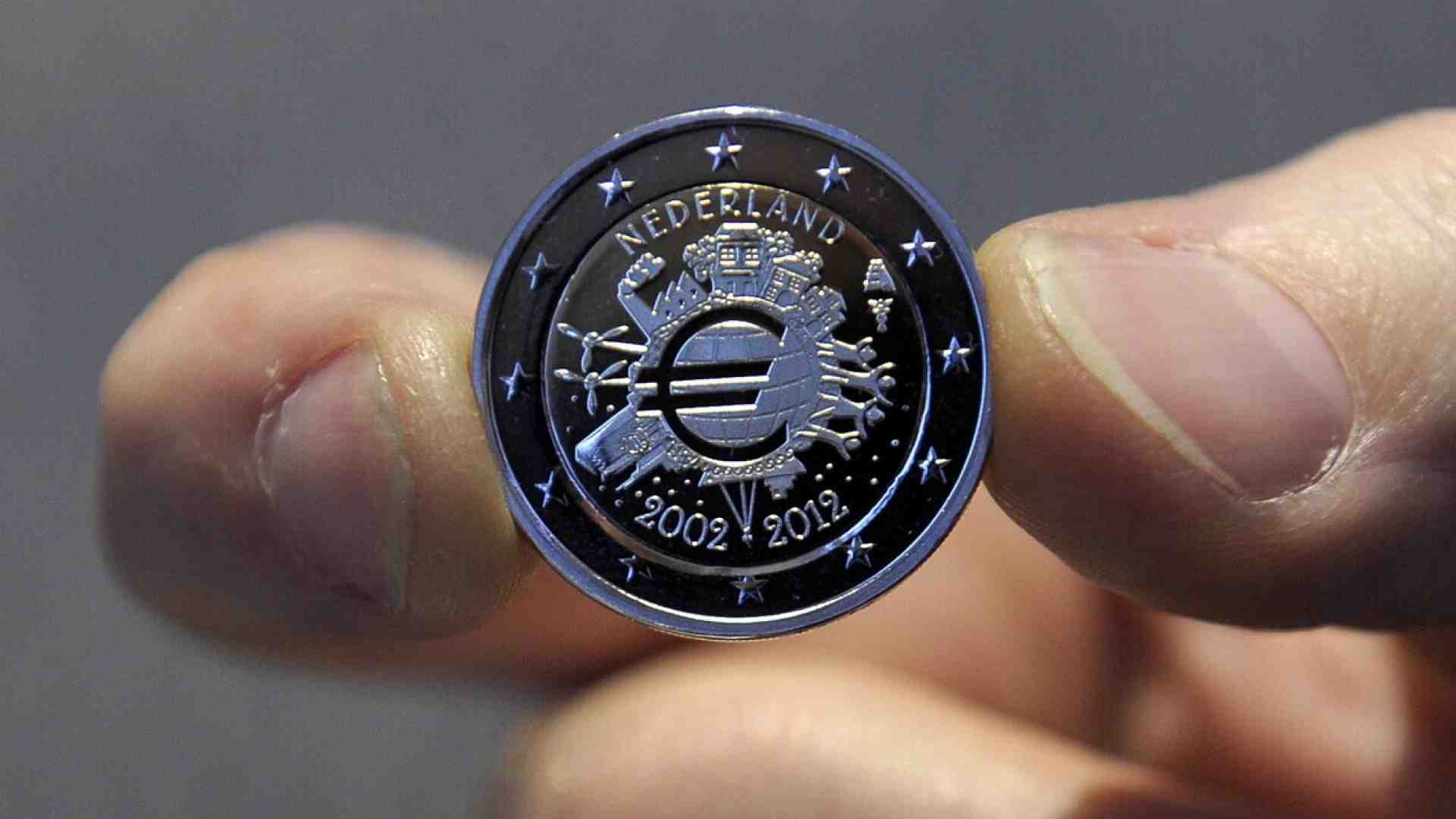 Cipollone (Bce): "Il 2029 potrebbe essere l'anno dell'euro digitale"