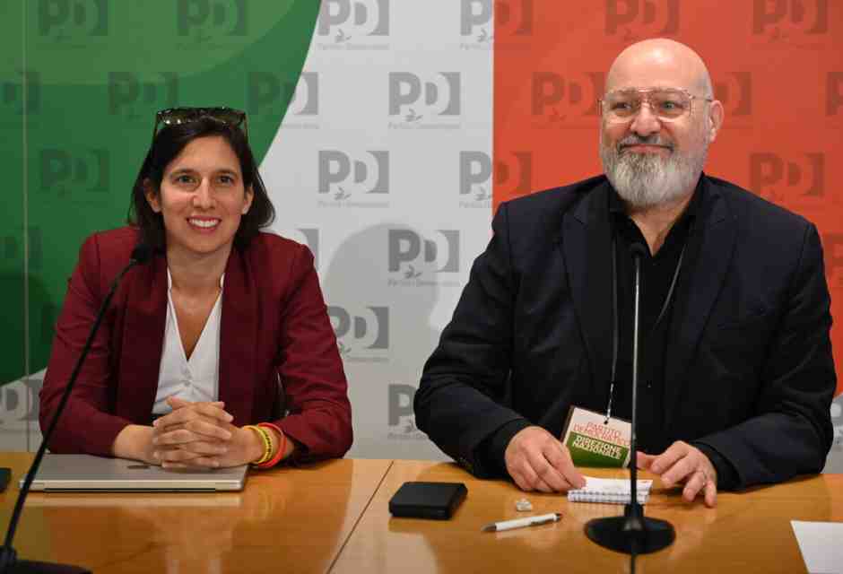 Schlein in direzione chiede unità. I riformisti partecipano, ma il confronto è solo rinviato