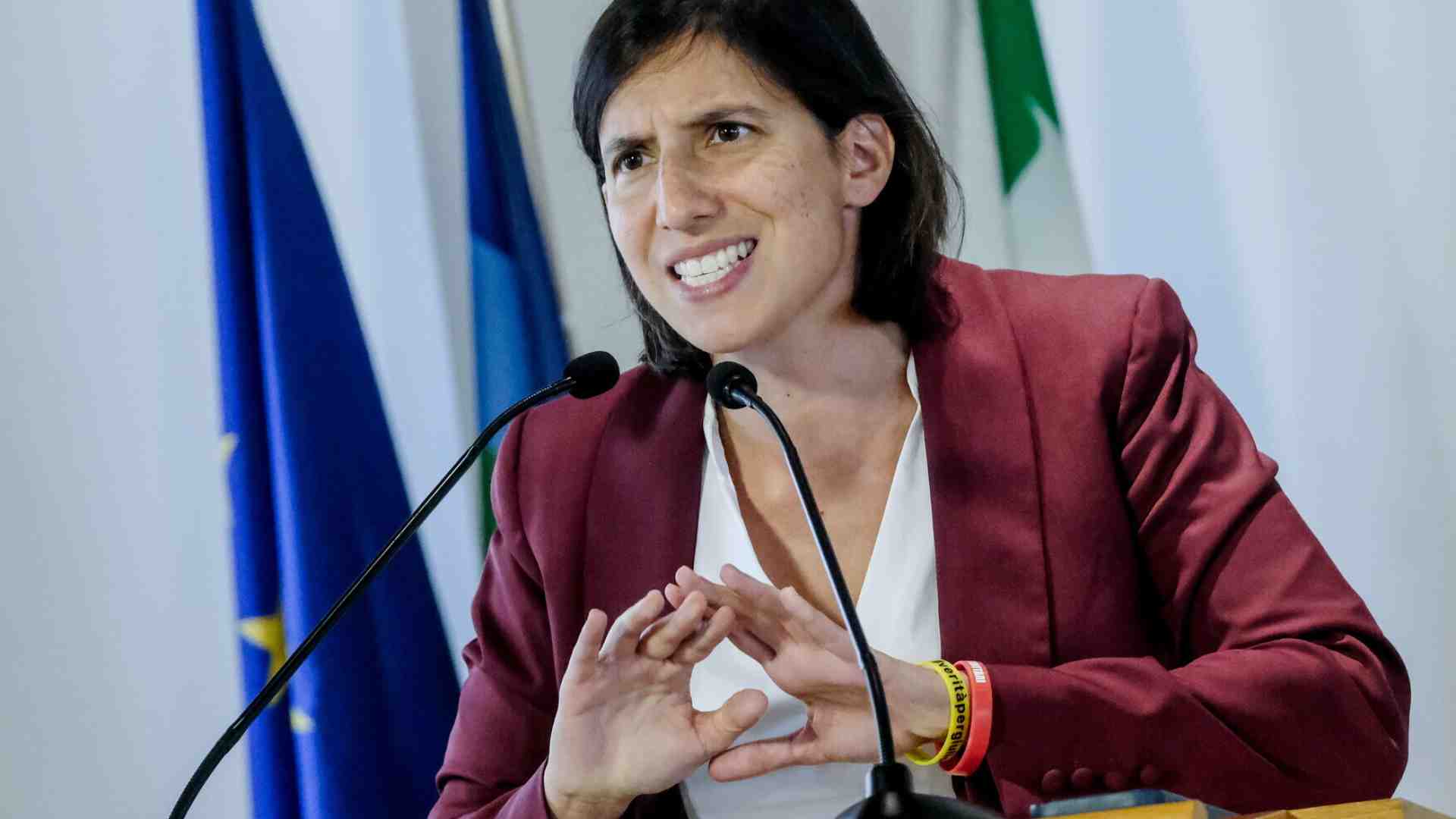 Elly Schlein si prende l'Anci (per frenare Silvia Salis). Patto con Manfredi e Gualtieri