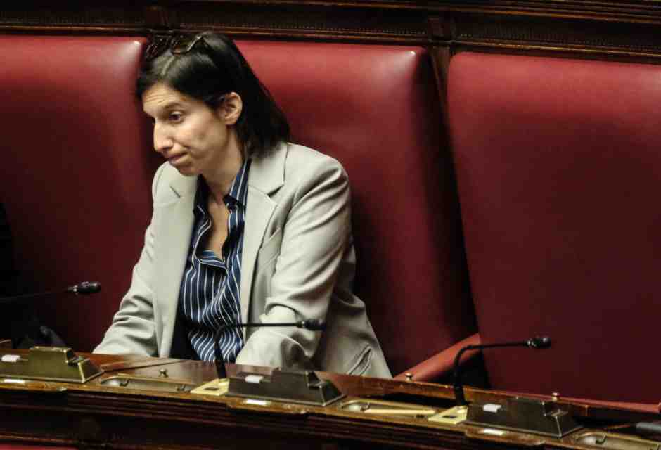 Schlein senza Marche. Vince Acquaroli (e Meloni). Crollo M5s. Nessun "Effetto Gaza". Picierno: "Non siamo pronti"