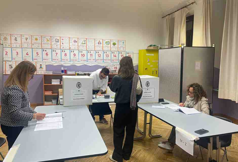 Affluenza in calo in Valle d’Aosta e Marche. I primi segnali dal test regionali