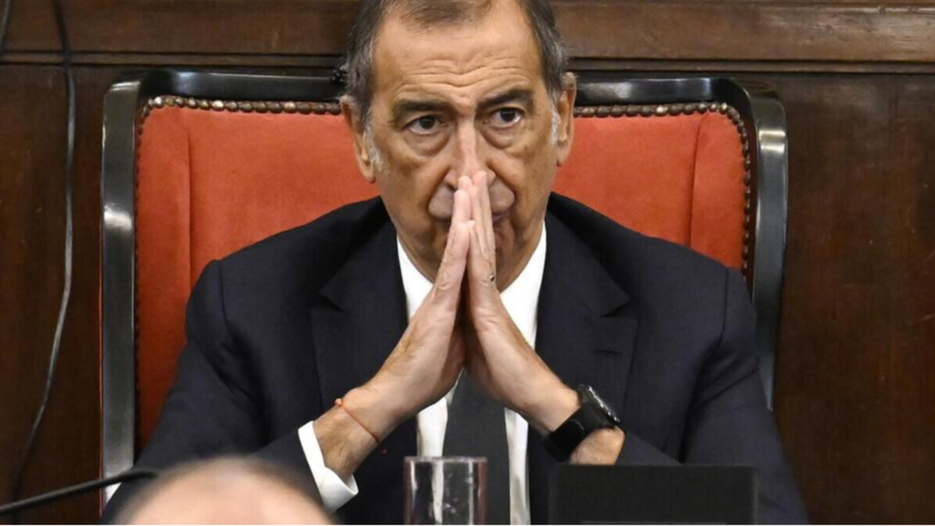 Undici ore per dire sì alla vendita di San Siro. Milano si prepara al nuovo stadio