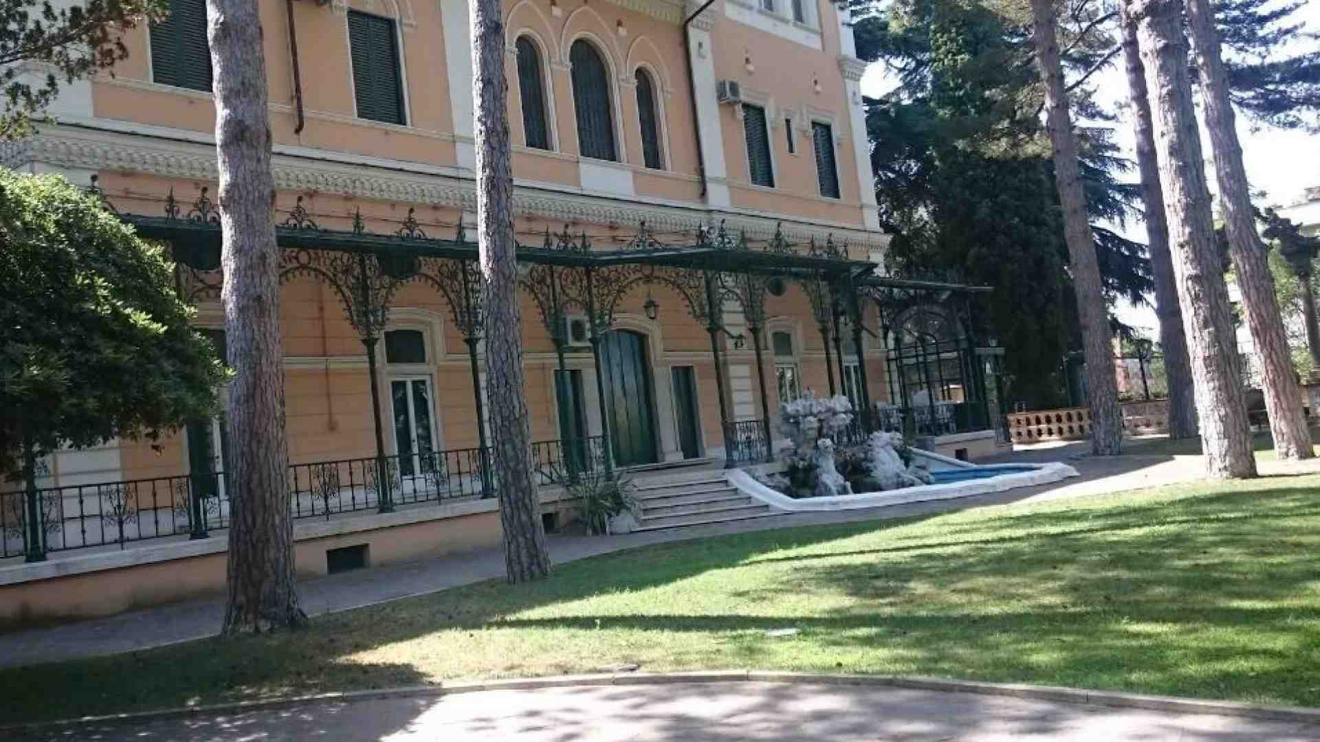 Spese folli e debiti milionari. Il trattato di Amicizia italo-libico è in rosso