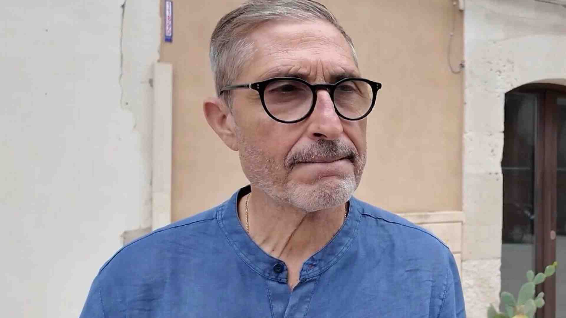 La storia del sindaco assolto dopo 13 anni nel processo chiamato "Qualunquemente"