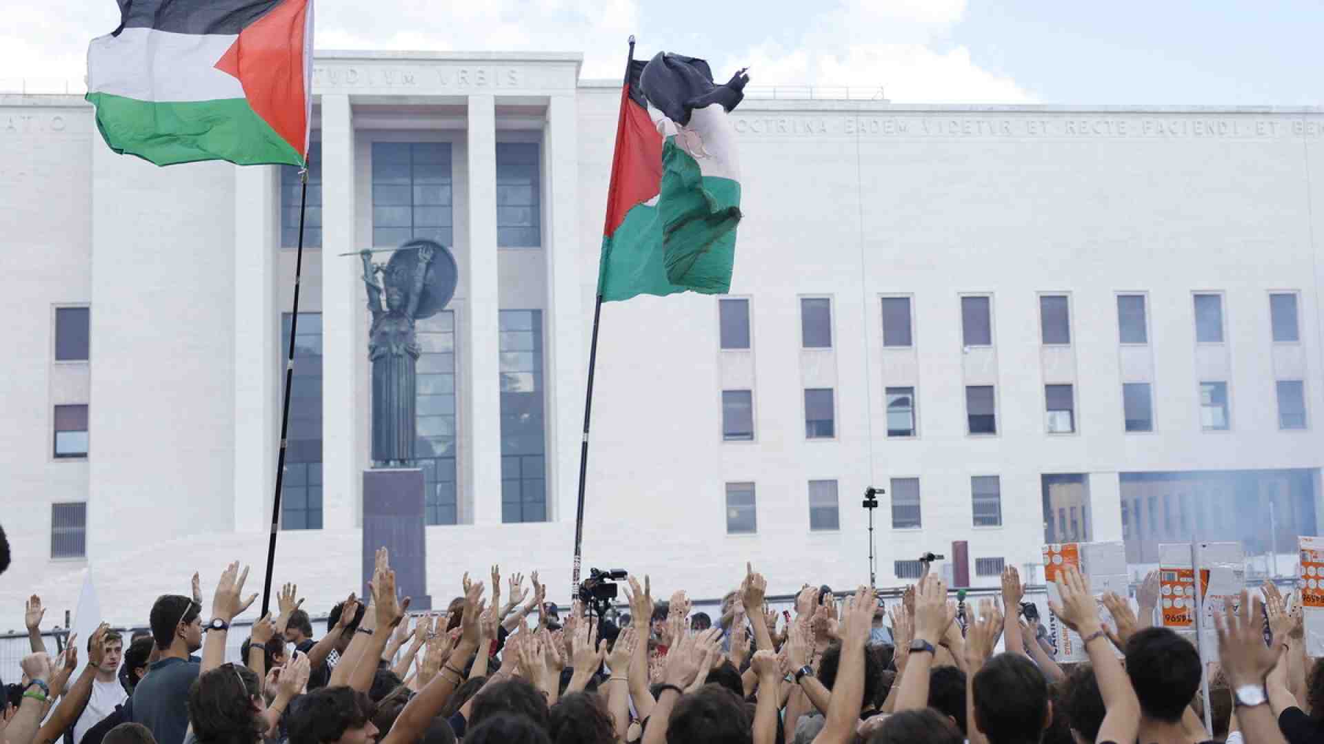 Il "sentimento del contrario" di fronte al magma giovanile in ebollizione