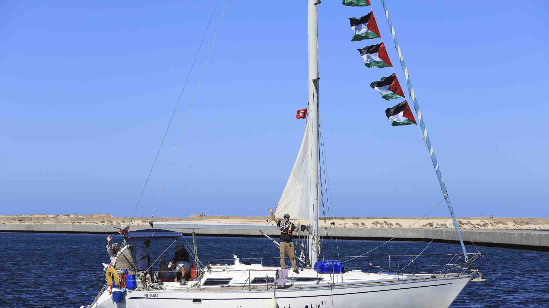 Quelli della flotilla non sono affatto "ragazzi"