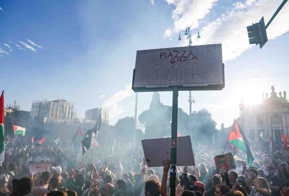 La macchia che resterà sulla stupidità umanitaria