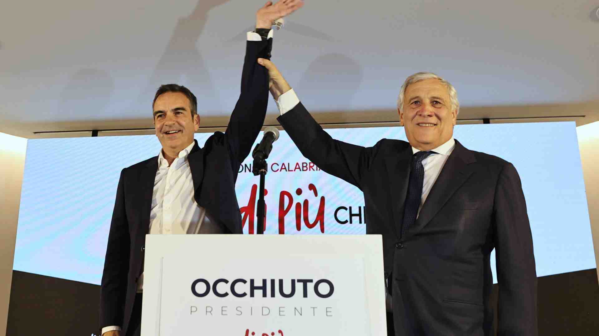 Occhiuto stravince, Tajani s’ingrossa da nord a sud e fa arrabbiare gli alleati. I timori di Meloni