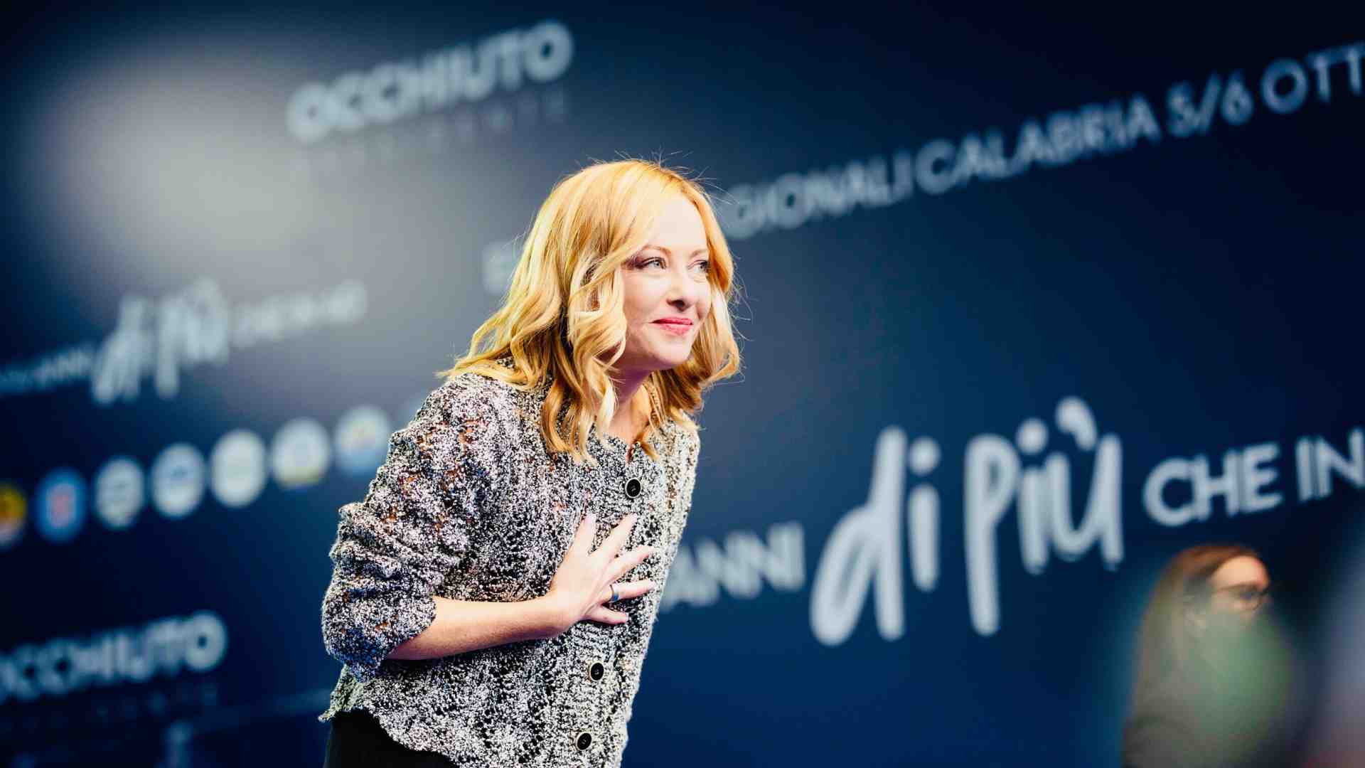 Fratelli d'Italia cresce ancora: è oltre il 30 per cento. Pd e M5S in calo. Il sondaggio