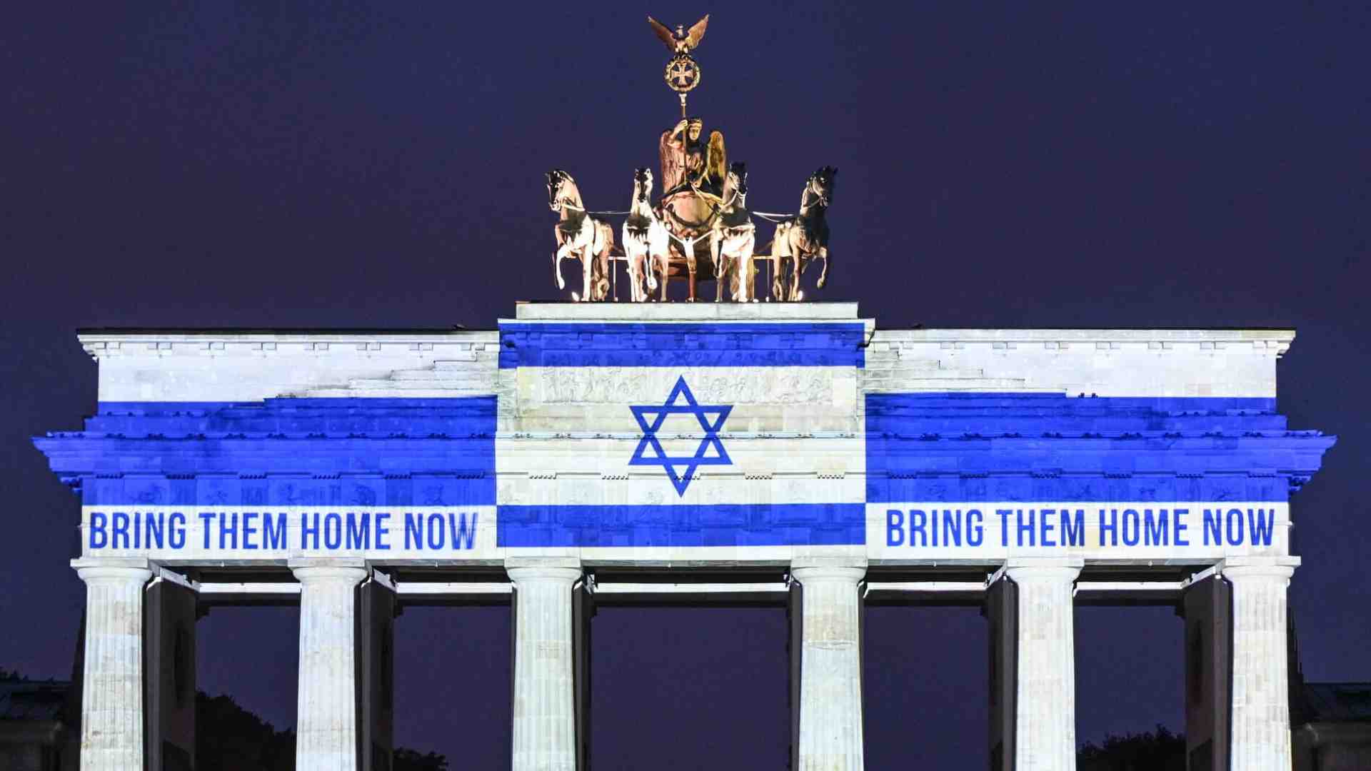 Berlino città aperta, Milano città ignava