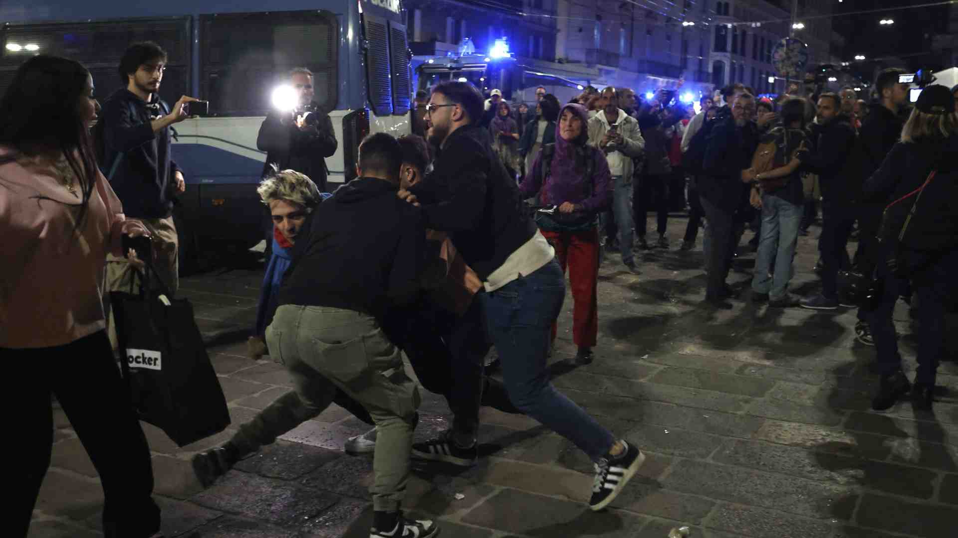 Non siamo più devastatori, ma meneremmo, questo sì, palate di ebrei