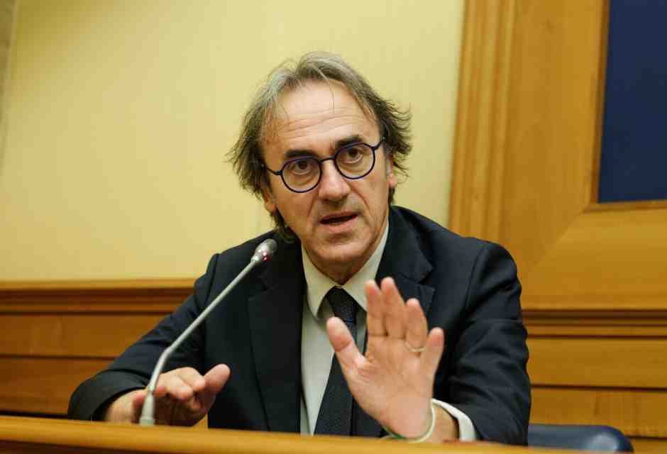 Bonelli: “Sì alle primarie. Anche con Renzi. Avs è per il proporzionale”