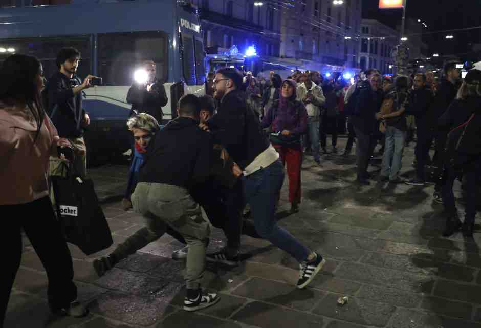 Non siamo più devastatori, ma meneremmo, questo sì, palate di ebrei