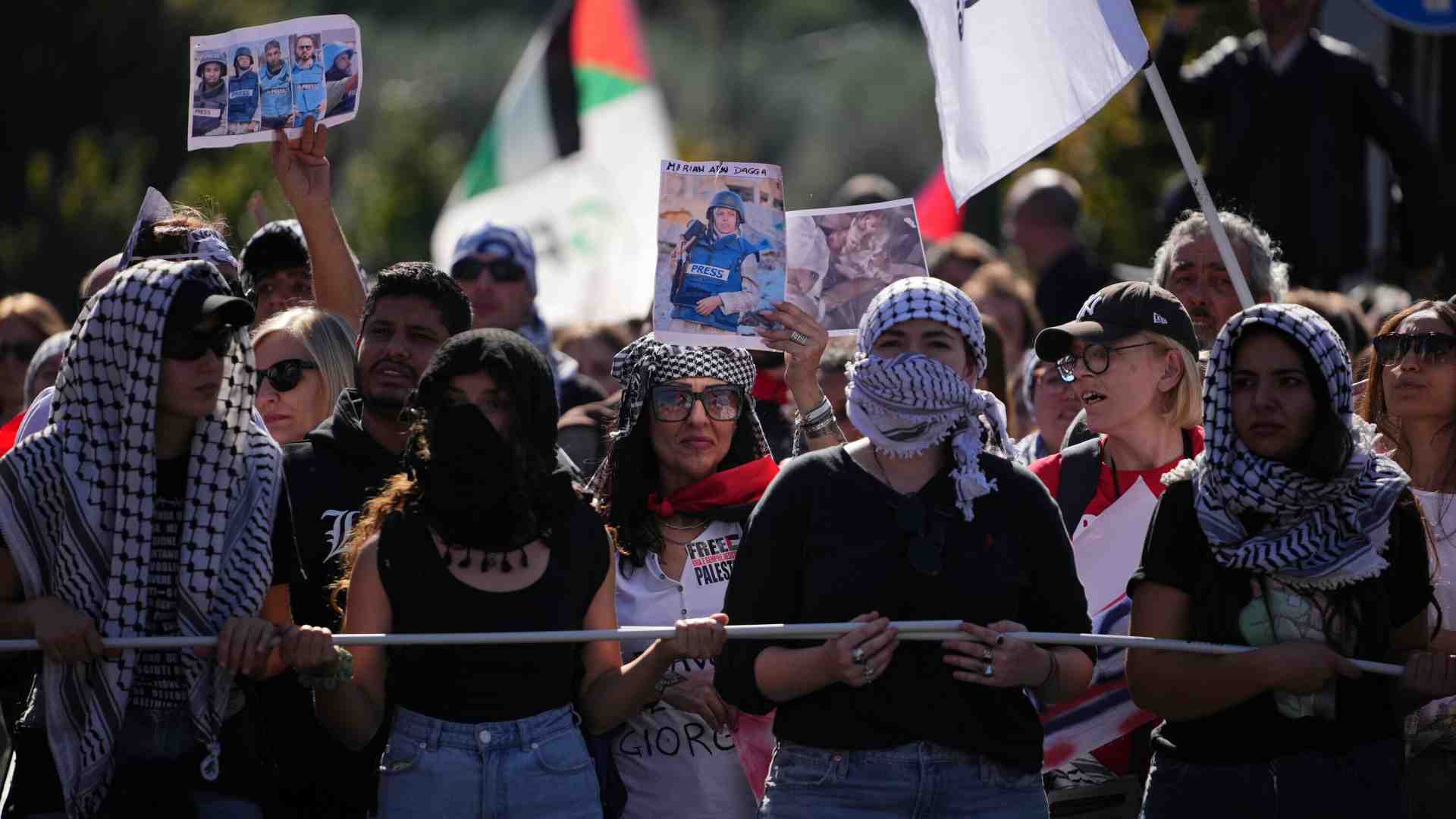 Tutte le generazioni allineate su Gaza