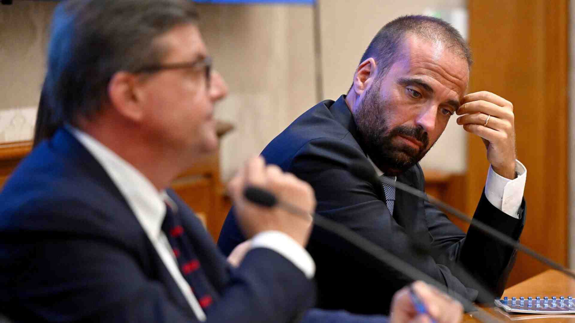 Nasce il partito unico "riformista, liberale e popolare" di Calenda e Marattin