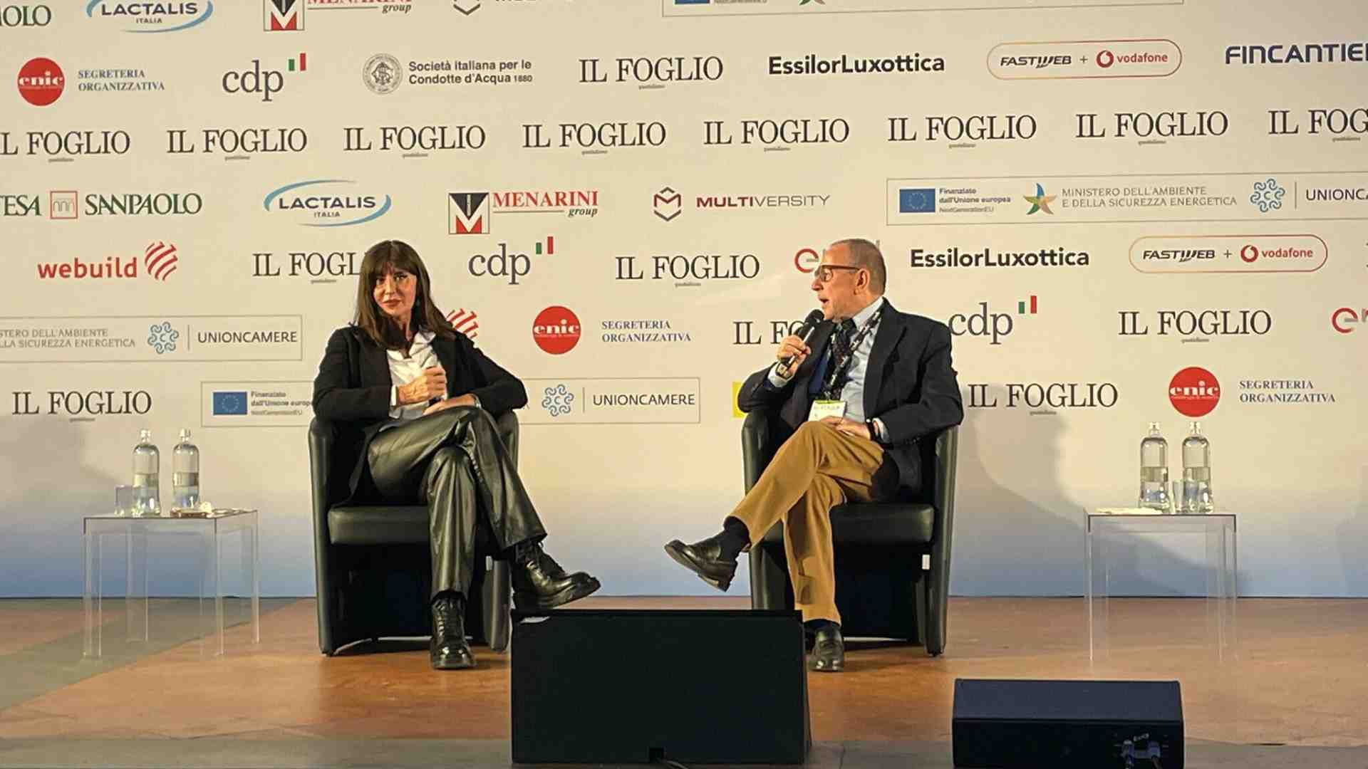 Bernini: "Qualsiasi forma di manifestazione del pensiero che diventa violenta è un reato"